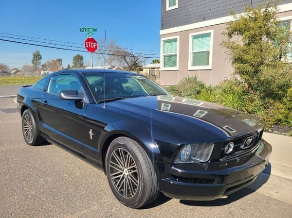 2008 Ford Mustang  for Sale $10,295 