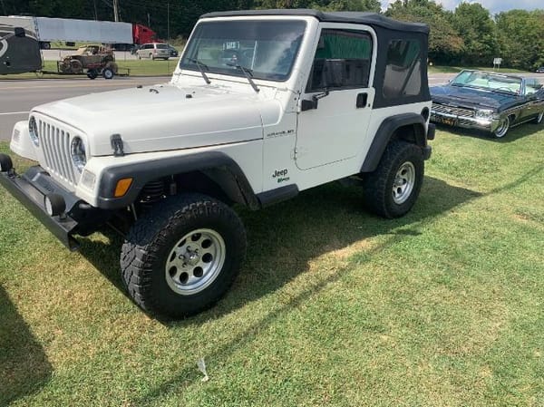 2000 Jeep Wrangler  for Sale $11,995 