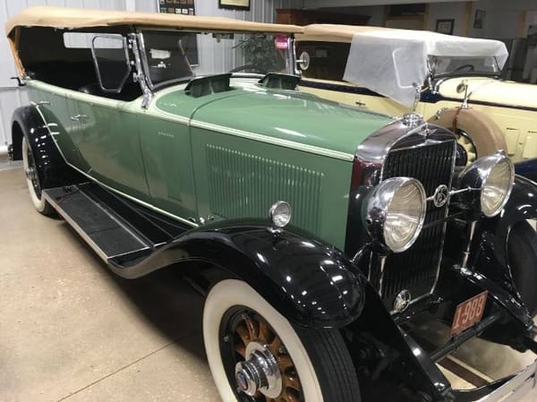 1930 Cadillac La Salle