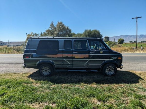 1988 Chevrolet Cargo Van  for Sale $8,995 