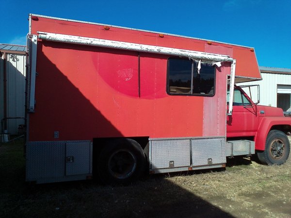 1980 Ford F-800 for Sale $5,000