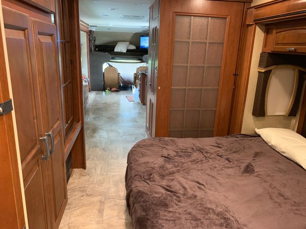 2014 Jayco Seneca 37RB for Sale $136,000