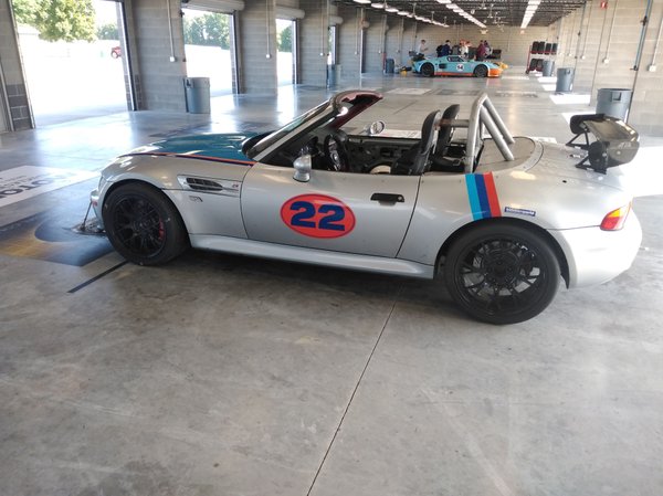  bmw  Z3  roadster  3.2 liter  for Sale $10,000 