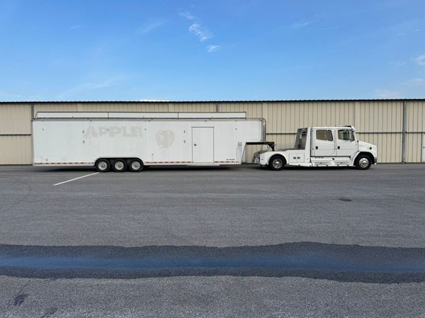 2000 Freightliner Sport Chassis & Gold Rush Trailer  for Sale $89,000 