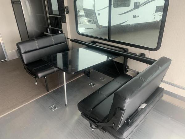 2020 ATC 28 ft / no bedroom Toy Hauler RV for Sale $52,345
