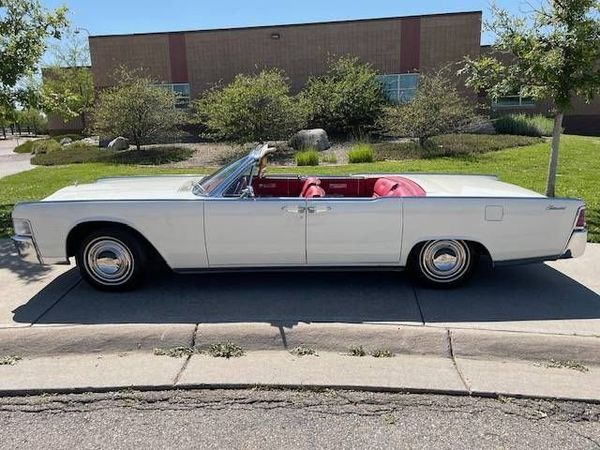 1965 Lincoln Continental  for Sale $99,995 