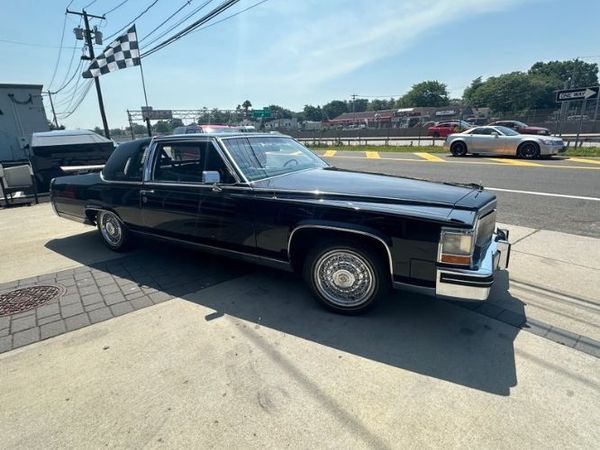 1984 Cadillac Fleetwood  for Sale $25,895 