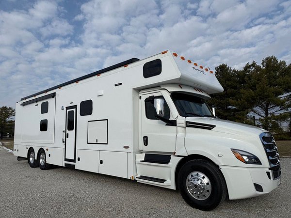 2026 Renegade 45CBF Motorcoach  for Sale $632,016 