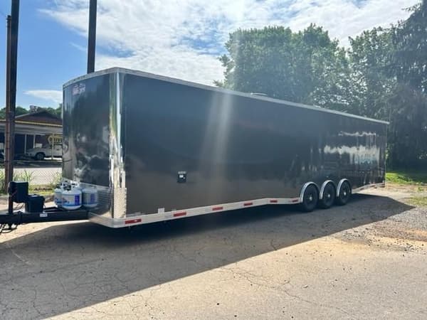 2023 Outlaw Trailers 8.5' x 36'  Cargo / Enclosed 