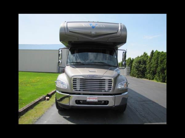 2019 Renegade Motorhome Valencia 38BB for Sale $204,900