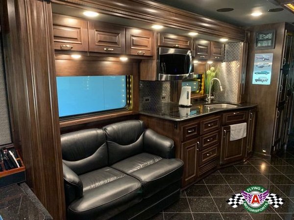 2014 Renegade IKON Motorhome