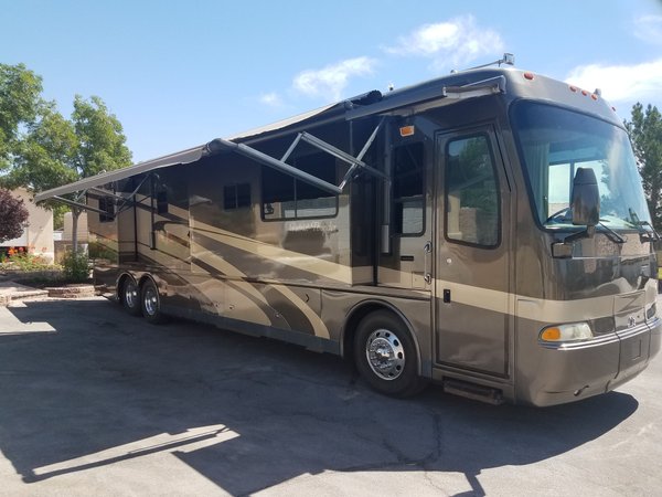 2005 Beaver Patriot Thunder 40' Wilmington with Quad Slides for Sale $105,000
