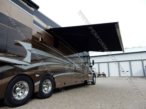 2019 40' Showhauler coach