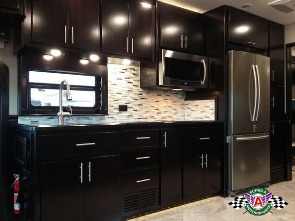 2018 Renegade Classic Bunk House Motorhome