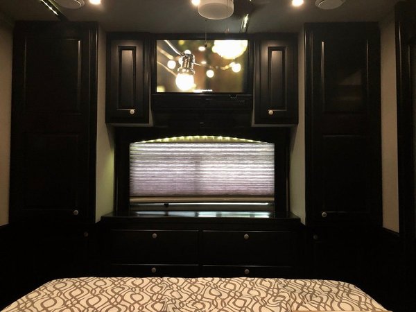 SOLD! BRAND NEW 2020 TRIPLE SLIDE NRC MOTORHOME for Sale $384,000