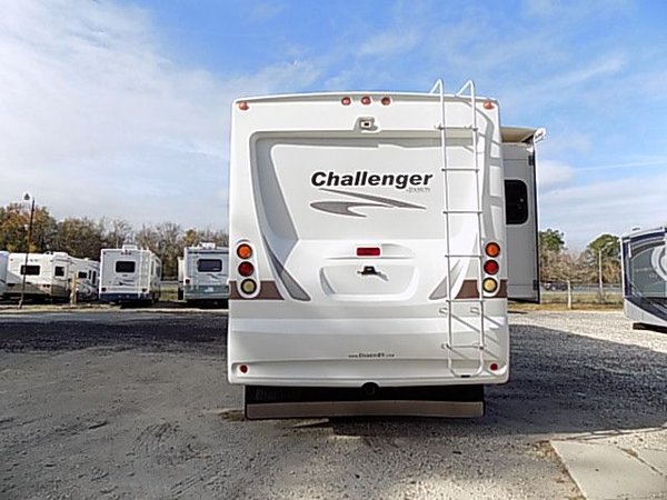 2007 DAMON CHALLENGER *2 SLIDES *44K MILES *2016 TIRES