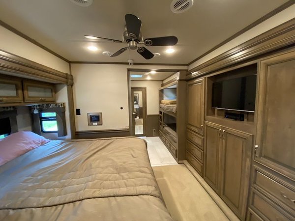 2018 Hualmark 3 Slide for Sale $3,490,900