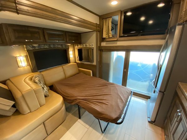 2018 Hualmark 3 Slide for Sale $3,490,900