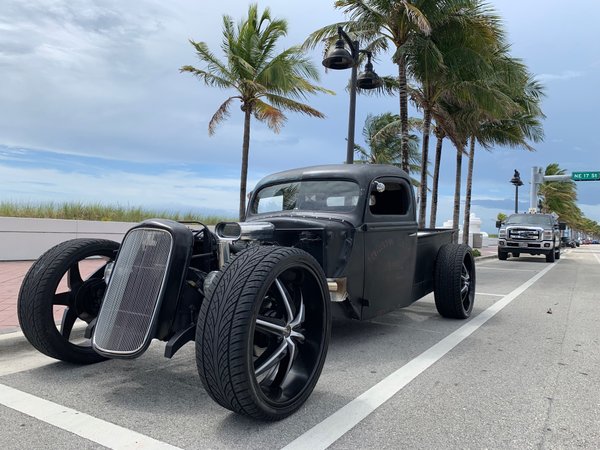 1937 F-100 RAT ROD