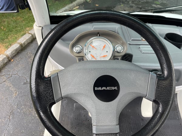2000 GEM Car 4 seater LSV  for Sale $11,900 