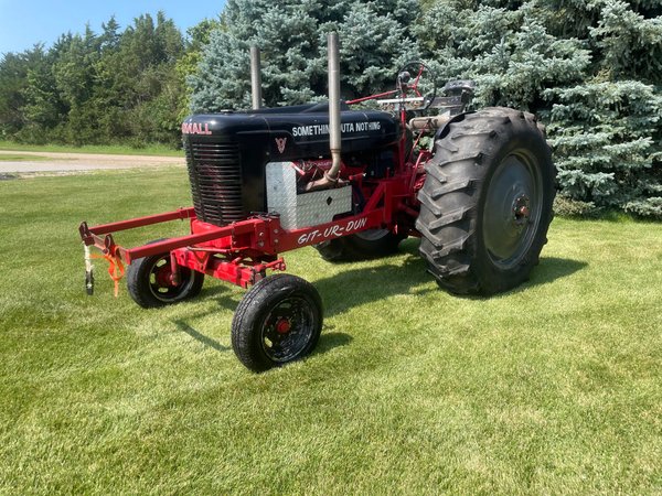 Stock M pulling tractor IH 340 motor  for Sale $3,500 