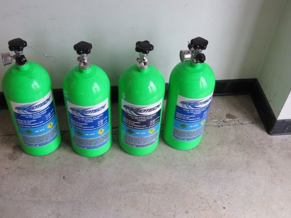 NEW SPEEDTECH 10 POUND BOTTLES  for Sale $265 