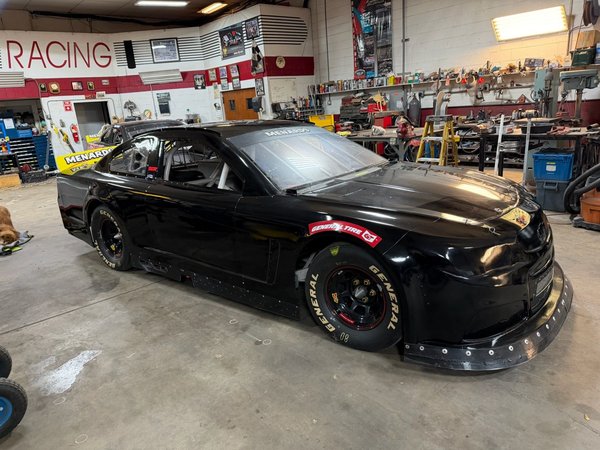 Complete super speedway chevy For Sale or lease 