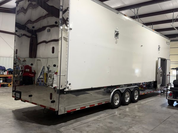 2007 Renegade 34ft Liftgate Stacker  for Sale $159,000 