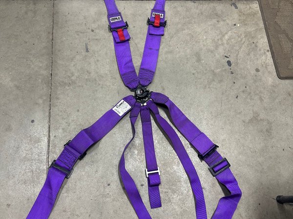 Crow 7 Way Camloc Seatbelts  for Sale $150 