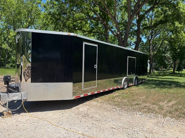 34' inTech V-Nose   for Sale $19,800 