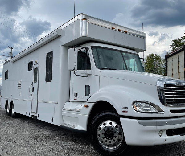 2007 Freightliner Columbia Optima  for Sale $219,000 