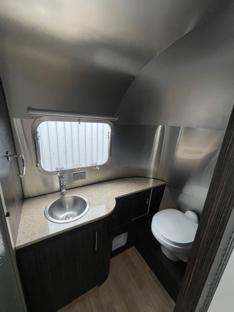 2015 Airstream international signature 23fb