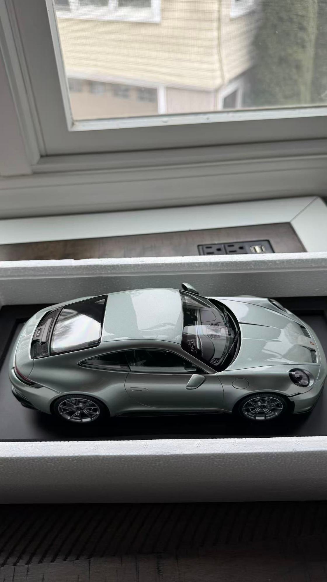 Accessories - New 1:18 992 GT3 Touring – 70 Years Australia Edition - New - All Years  All Models - Newton Centre, MA 02459, United States