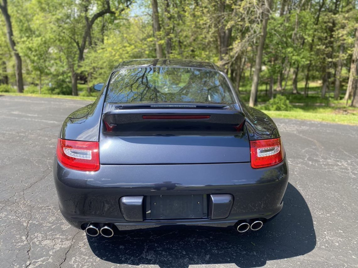 2006 Porsche 911 - 2006 Porsche 911 C2S - Used - VIN WP0AB29926S743168 - 99,600 Miles - 6 cyl - 2WD - Manual - Coupe - Gray - Potomac, MD 20854, United States