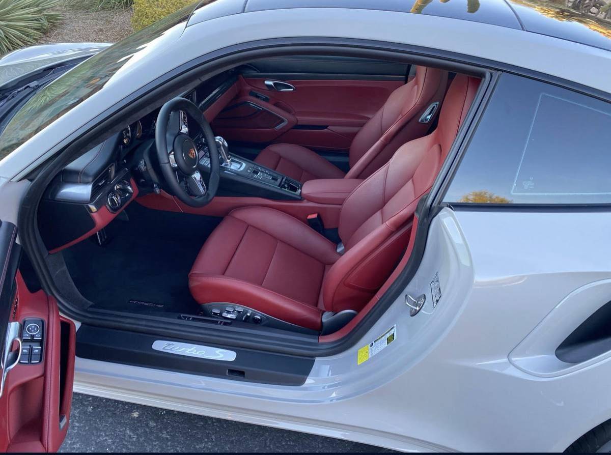 2019 Porsche 911 - 2019 Porsche 911 Turbo S - Used - VIN WP0AD2A98KS140953 - 602 Miles - AWD - Automatic - Coupe - Other - Tempe,, AZ 85281, United States