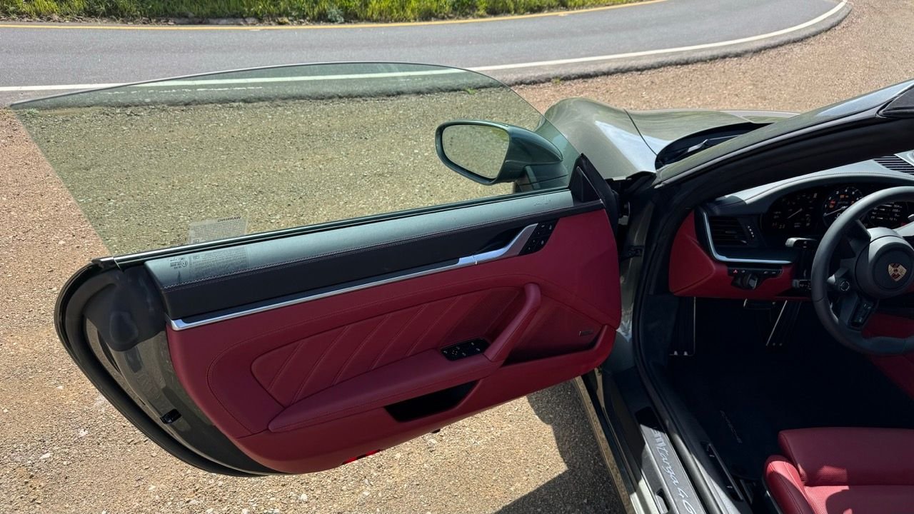 2022 Porsche 911 - 2022 GTS Targa 4 in Aventurine Green, 930 Red leather package, Super low miles - Used - VIN WP0BB2A94NS232477 - 1,390 Miles - 6 cyl - 4WD - Automatic - Coupe - Gray - San Francisco, CA 94107, United States