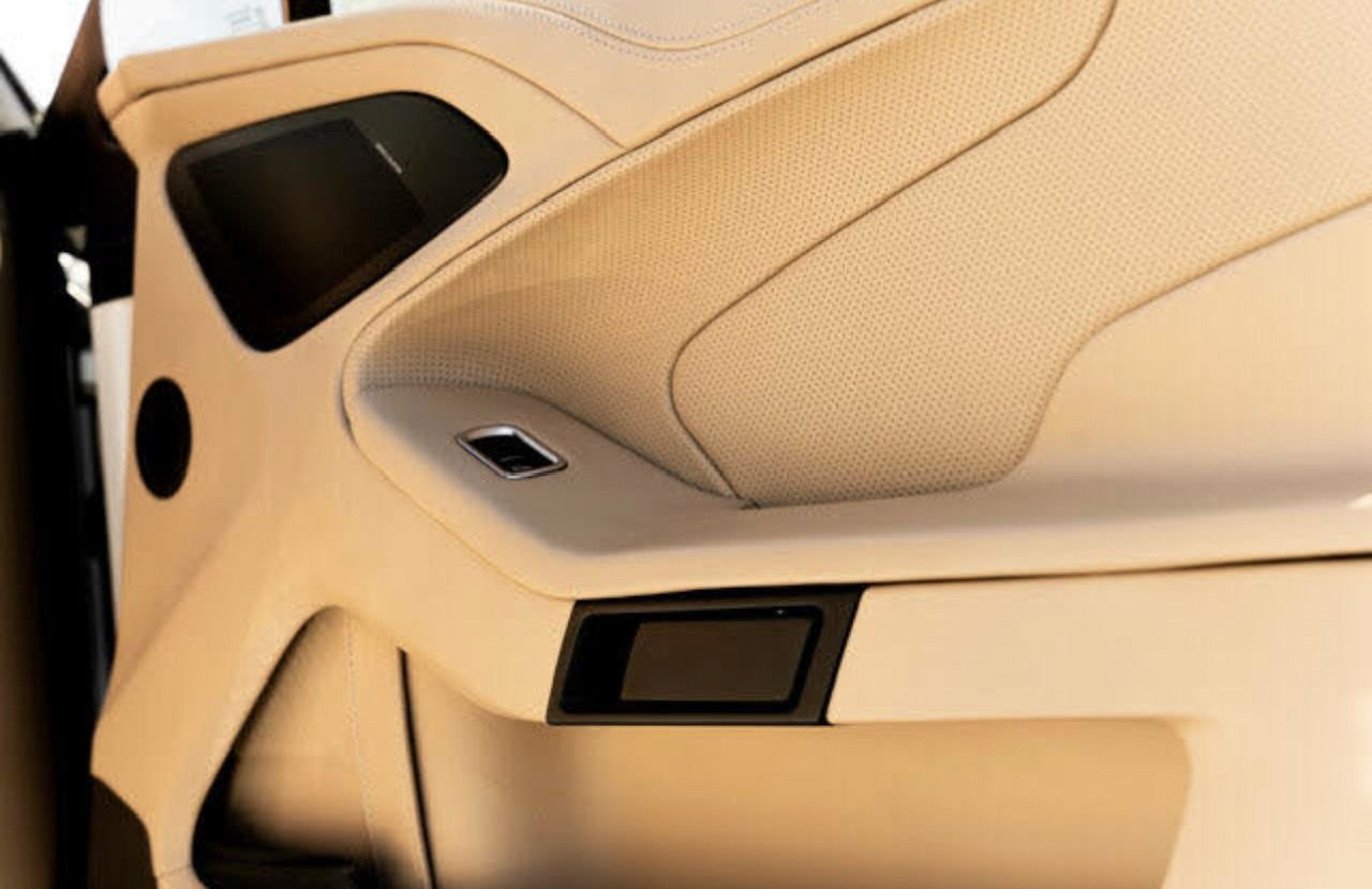 2014 Aston Martin Vanquish - 2014 Aston Martin Vanquish - 11k miles, $311k sticker, VelocityAP exhaust immaculate! - Used - VIN SCFLDCFP7EGJ01690 - 11,900 Miles - 12 cyl - 2WD - Automatic - Coupe - White - Las Vegas, NV 89128, United States