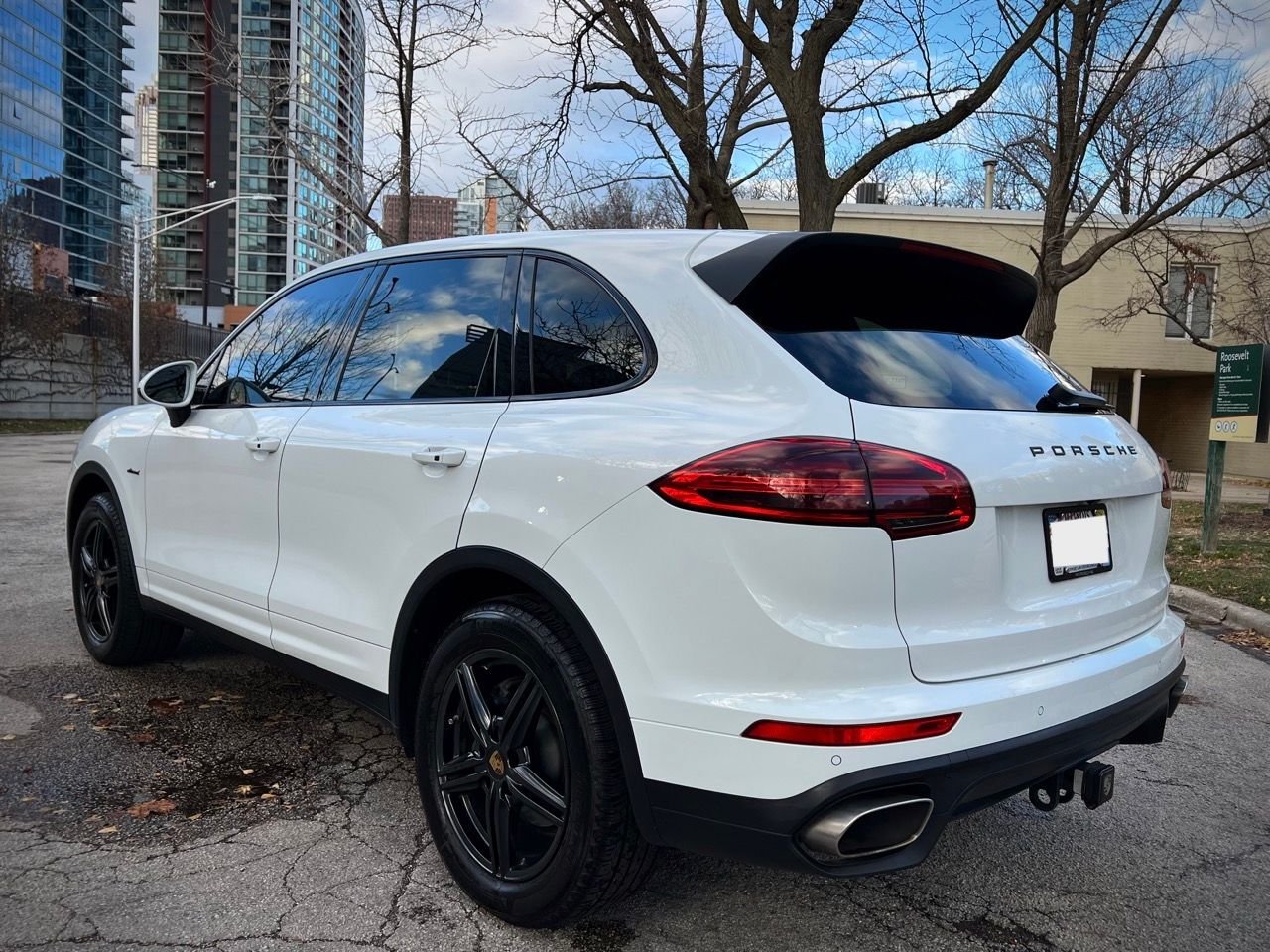 2015 Porsche Cayenne - 2015 Cayenne Diesel 54k Miles - Rare & Fully Loaded - Used - VIN WP1AF2A2XFLA38680 - 6 cyl - AWD - Automatic - SUV - White - Chicago, IL 60601, United States