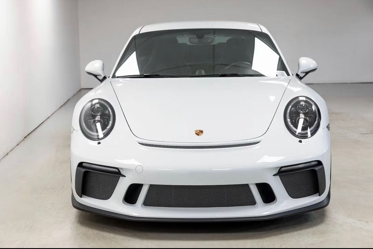 2018 Porsche GT3 - 2018 GT3 991.2 Manual - Used - VIN WPOAC2A9XJS174636 - 29,300 Miles - 6 cyl - 2WD - Manual - Coupe - White - San Leandro, CA 94577, United States