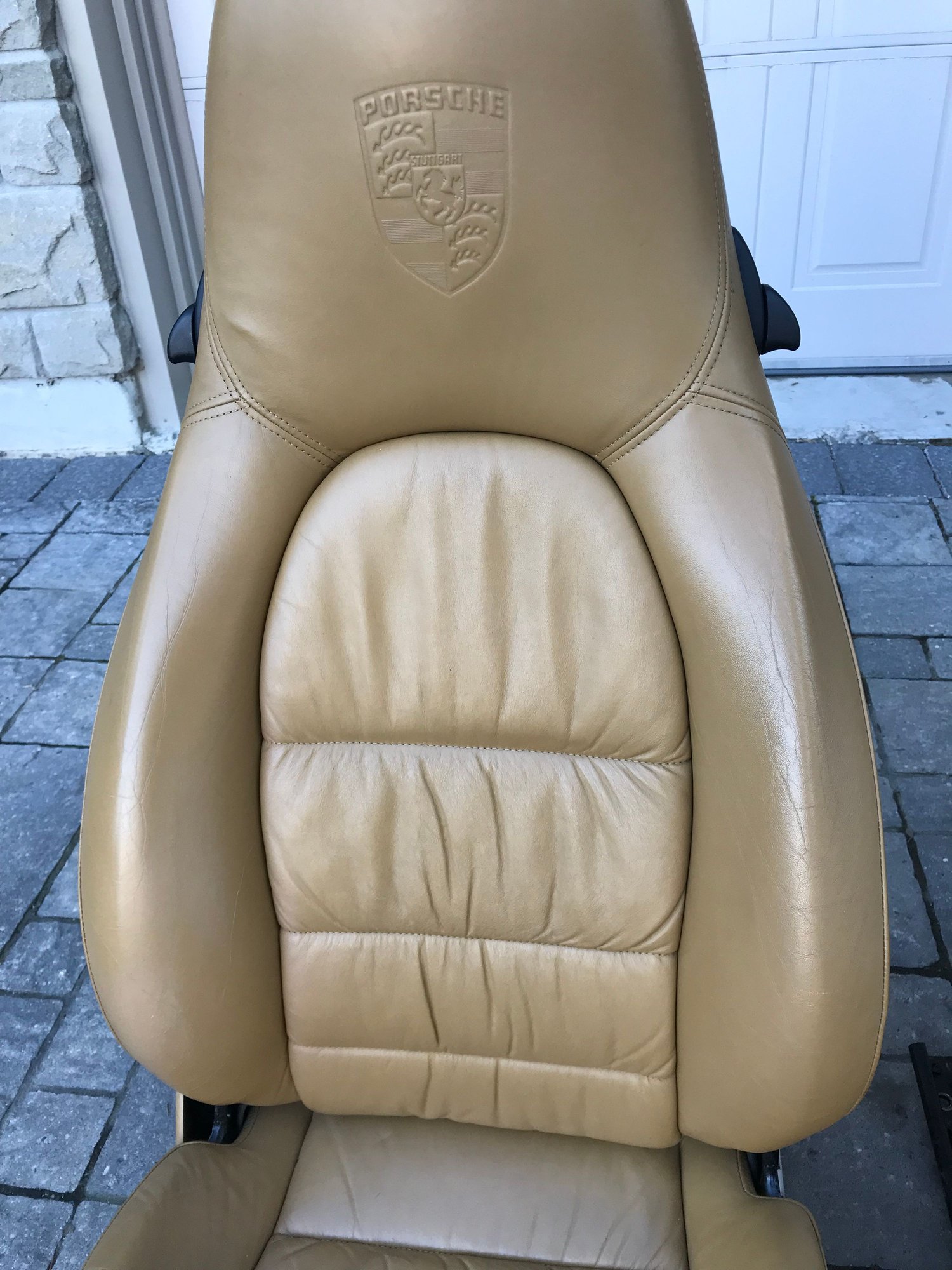 Interior/Upholstery - Porsche 911 Seats - Used - 1999 to 2004 Porsche 911 - 1999 to 2004 Porsche 911 - Toronto, ON M1M2N9, Canada