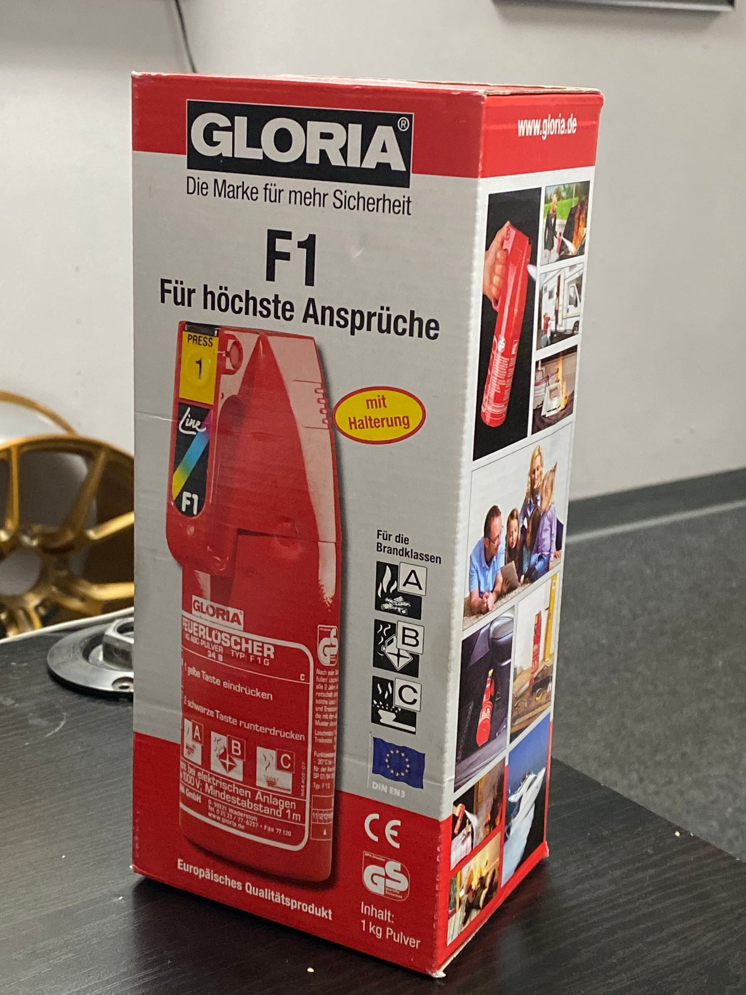 Accessories - **PRICE DROPPED** 991 OEM Porsche "Gloria" Fire Extinguisher - New - Davie, FL 33317, United States