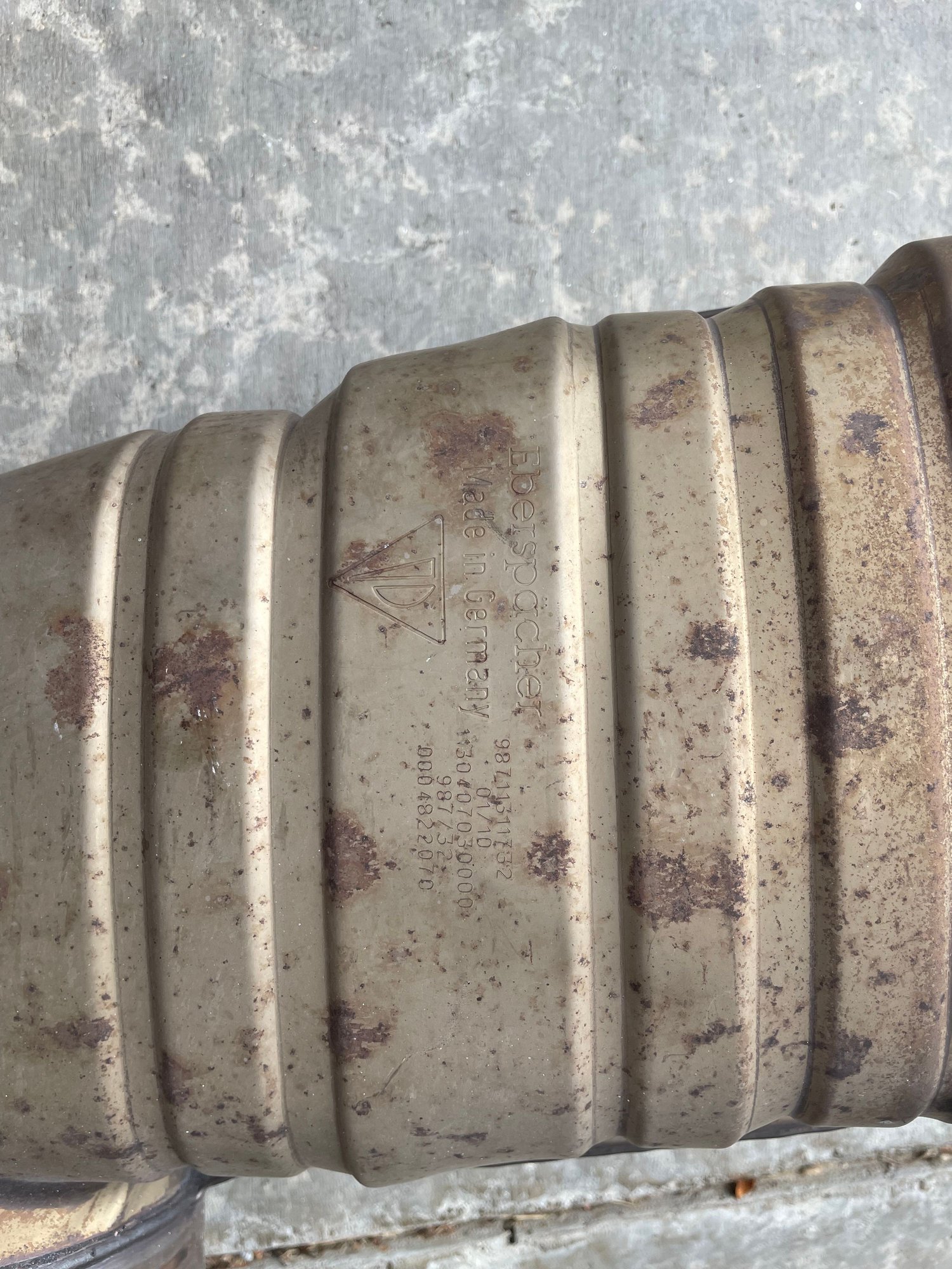 Engine - Exhaust - 987.2 Boxster/Cayman OEM Mufflers - Used - 2009 to 2012 Porsche Boxster - 2009 to 2012 Porsche Cayman - Lakewood, CO 80228, United States