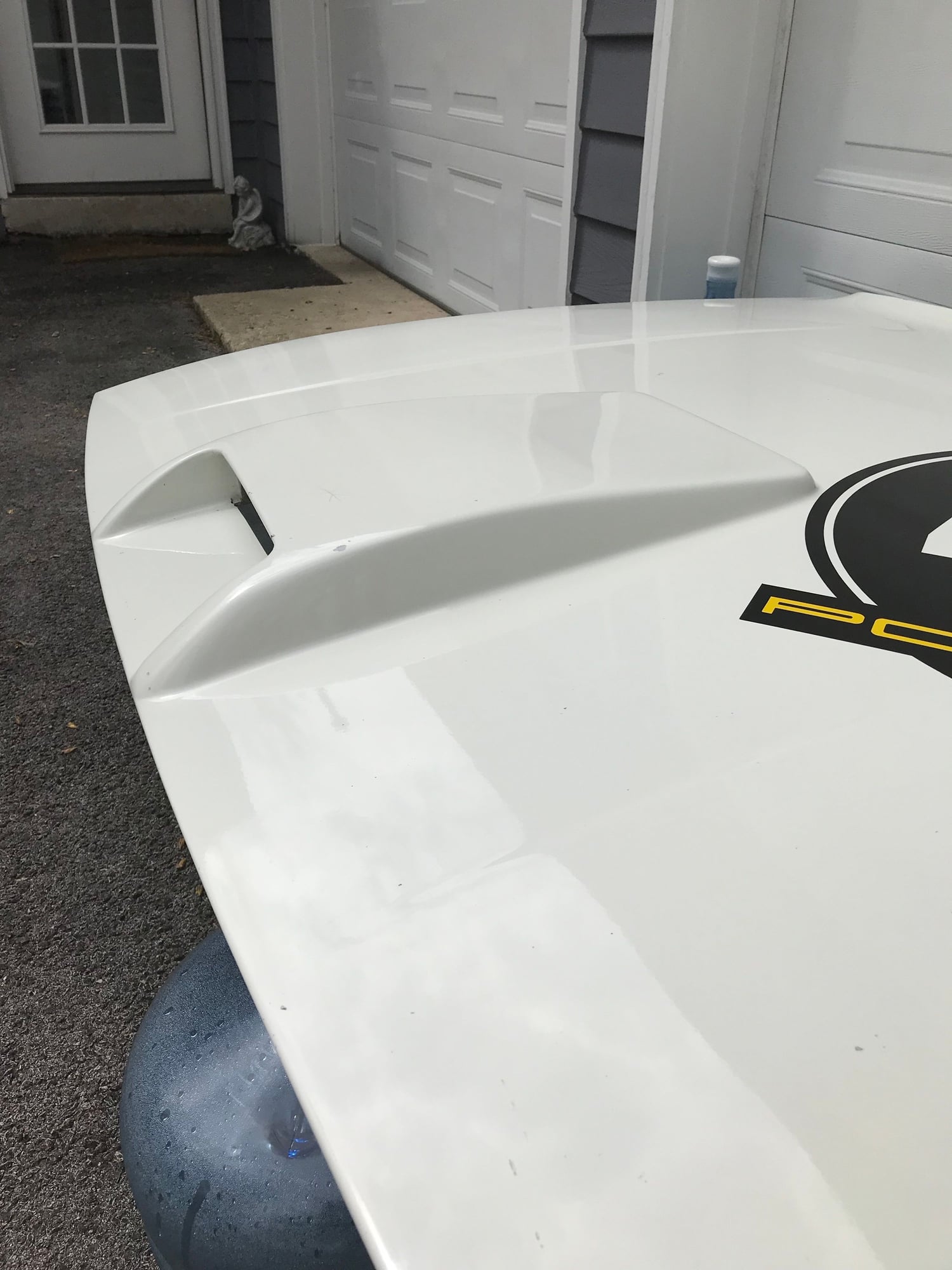 Exterior Body Parts - 944 Turbo ram air hood with scoop - Used - 1986 to 1989 Porsche 944 - Naperville, IL 60565, United States