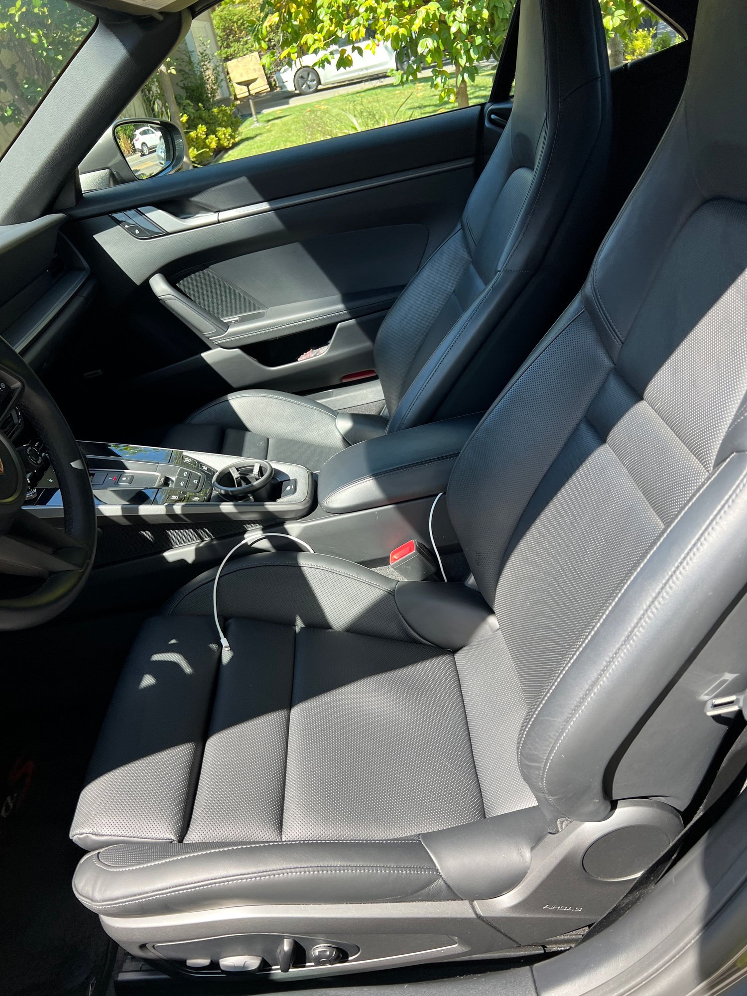 2020 Porsche 911 - 2020 Porsche 911 (992) Carrera S Convertible - Used - VIN WP0CB2A92LS263017 - 14,800 Miles - 6 cyl - 2WD - Automatic - Convertible - Gray - Mountain View, CA 94040, United States