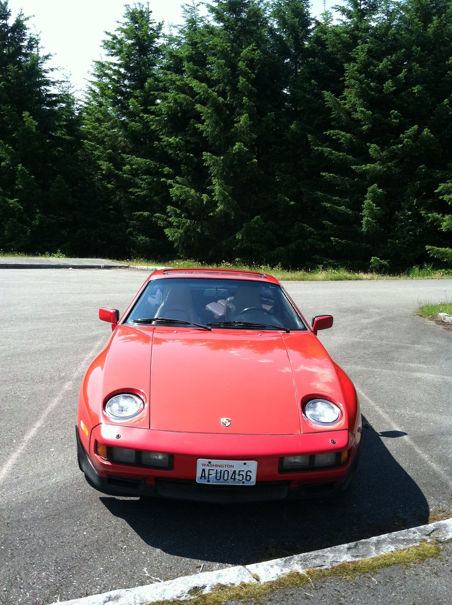 1986 Porsche 928 - 1986.5 928S 5-speed manual with LSD and adjustable Koni shocks - Used - VIN WP0JB0925GS862454 - 146,300 Miles - 8 cyl - 2WD - Manual - Hatchback - Red - Enumclaw, WA 98022, United States