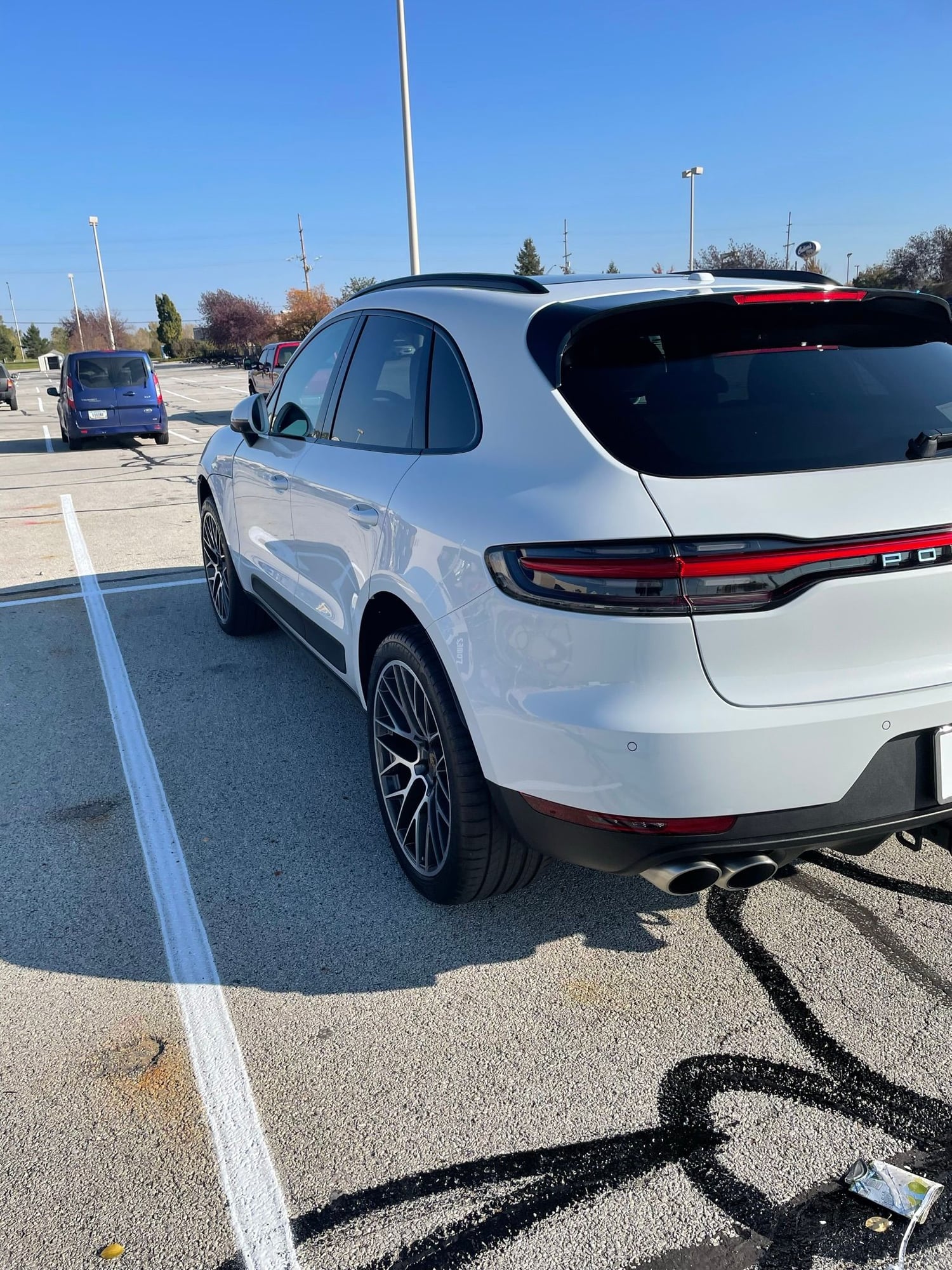2021 Porsche Macan - Selling 2021 Macan S white w black interior - Used - VIN WP1AB2A56MLB35782 - 5,100 Miles - AWD - Automatic - SUV - White - Crown Point, IN 46307, United States