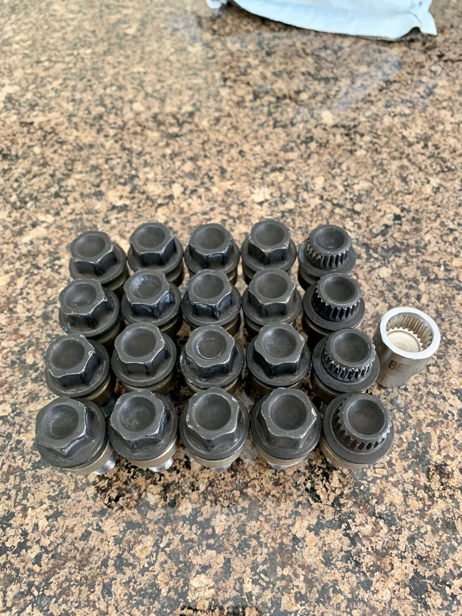 Wheels and Tires/Axles - FS: OEM black lug bolts (20) standard length, full set - Used - 1998 to 2019 Porsche All Models - Lansdale, PA 19446, United States