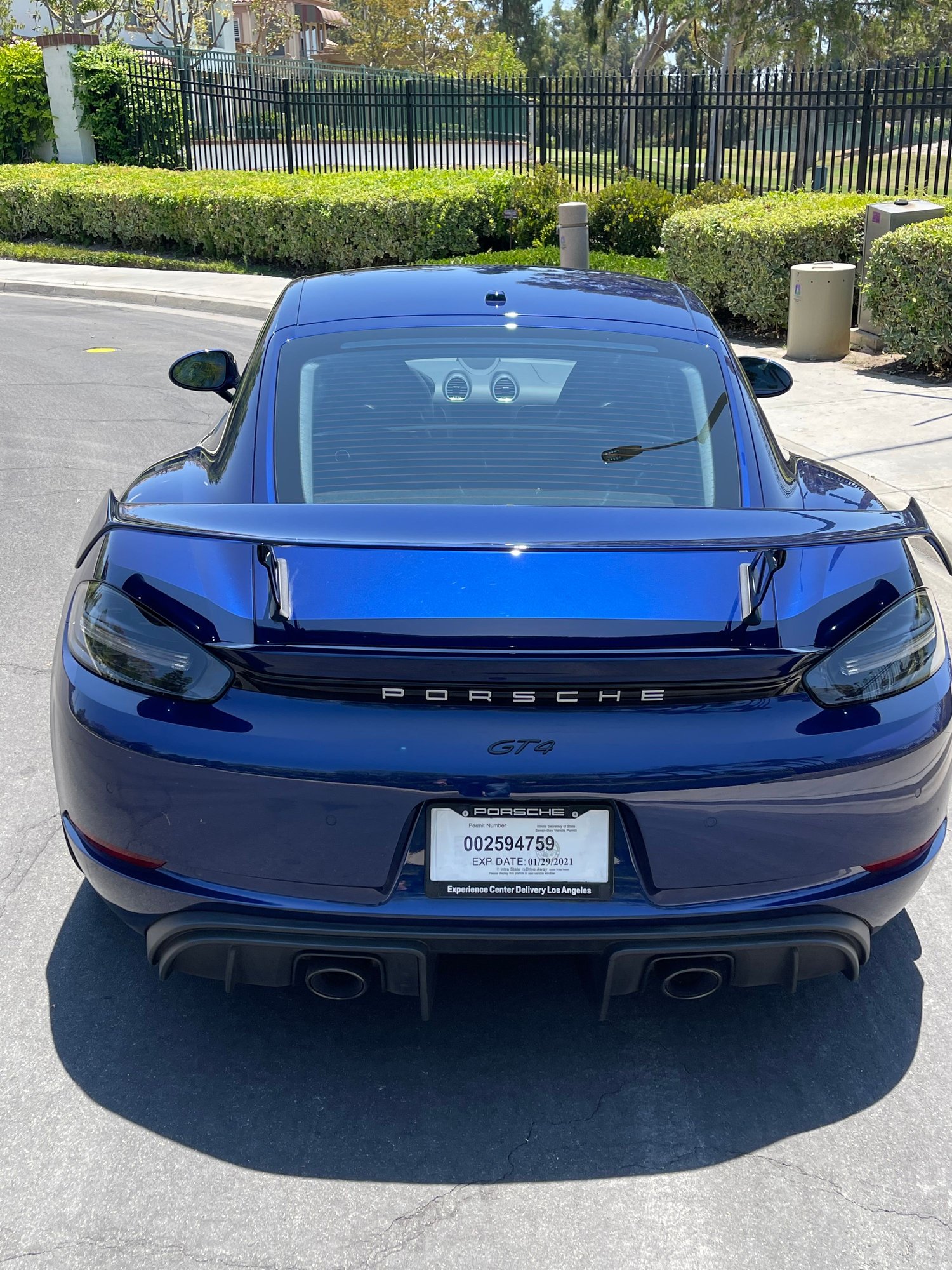 2021 Porsche 718 Cayman - FS: 2021 Gentian Blue PDK 718 Cayman GT4 w/LWB Seats - Used - VIN WP0AC2A81MK289086 - 2,060 Miles - 6 cyl - 2WD - Automatic - Coupe - Blue - Irvine, CA 92602, United States
