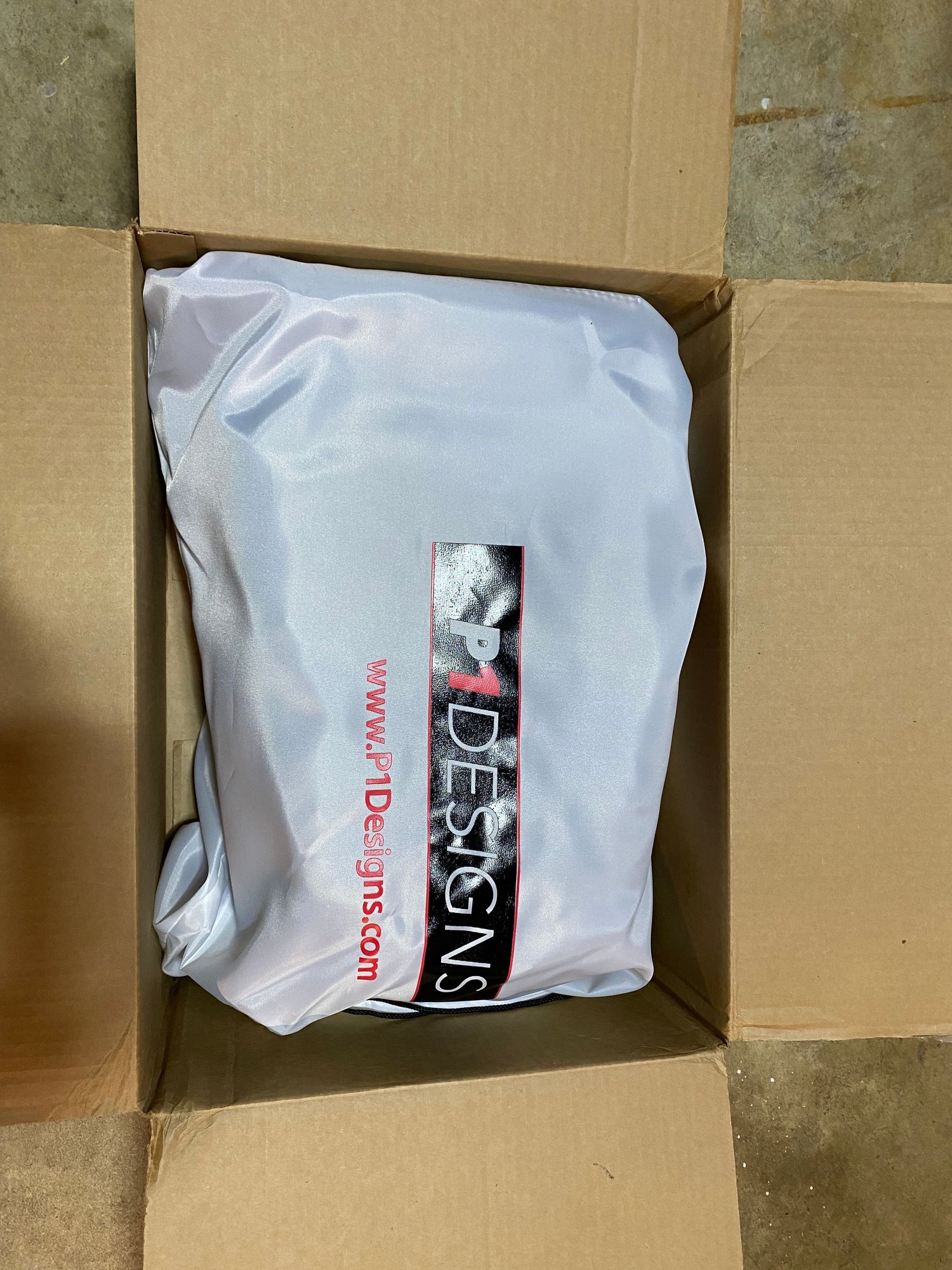 P1 Houndstooth inserts for 918 buckets for sale (NJ) Rennlist Porsche Discussion Forums