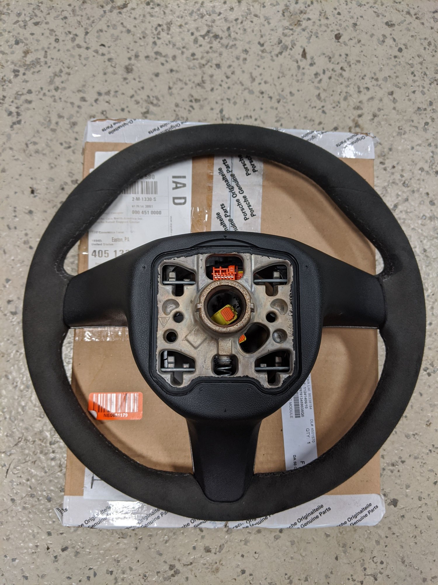 Interior/Upholstery - FS: 997.2 GT3 OEM steering wheel (NJ) - Used - 2009 to 2012 Porsche 911 - Flemington, NJ 08822, United States